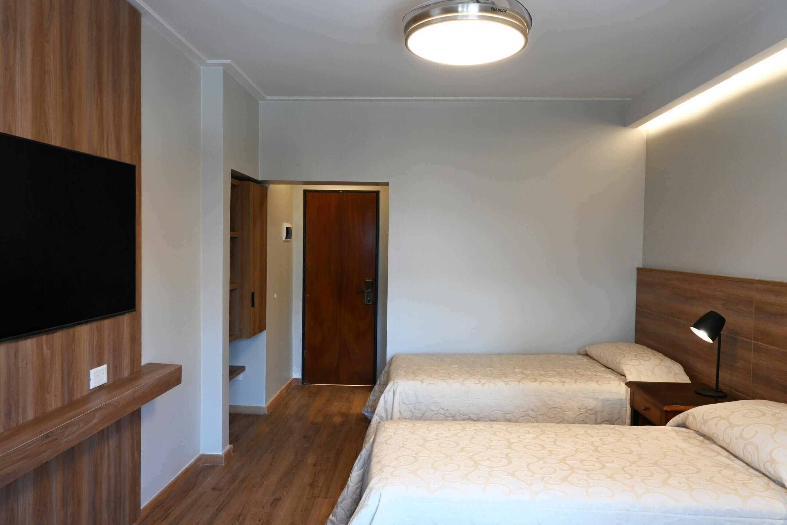 Habitación Triple Superior Hotel Nevada